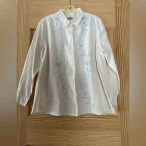 Classic Elements Cream Blouse